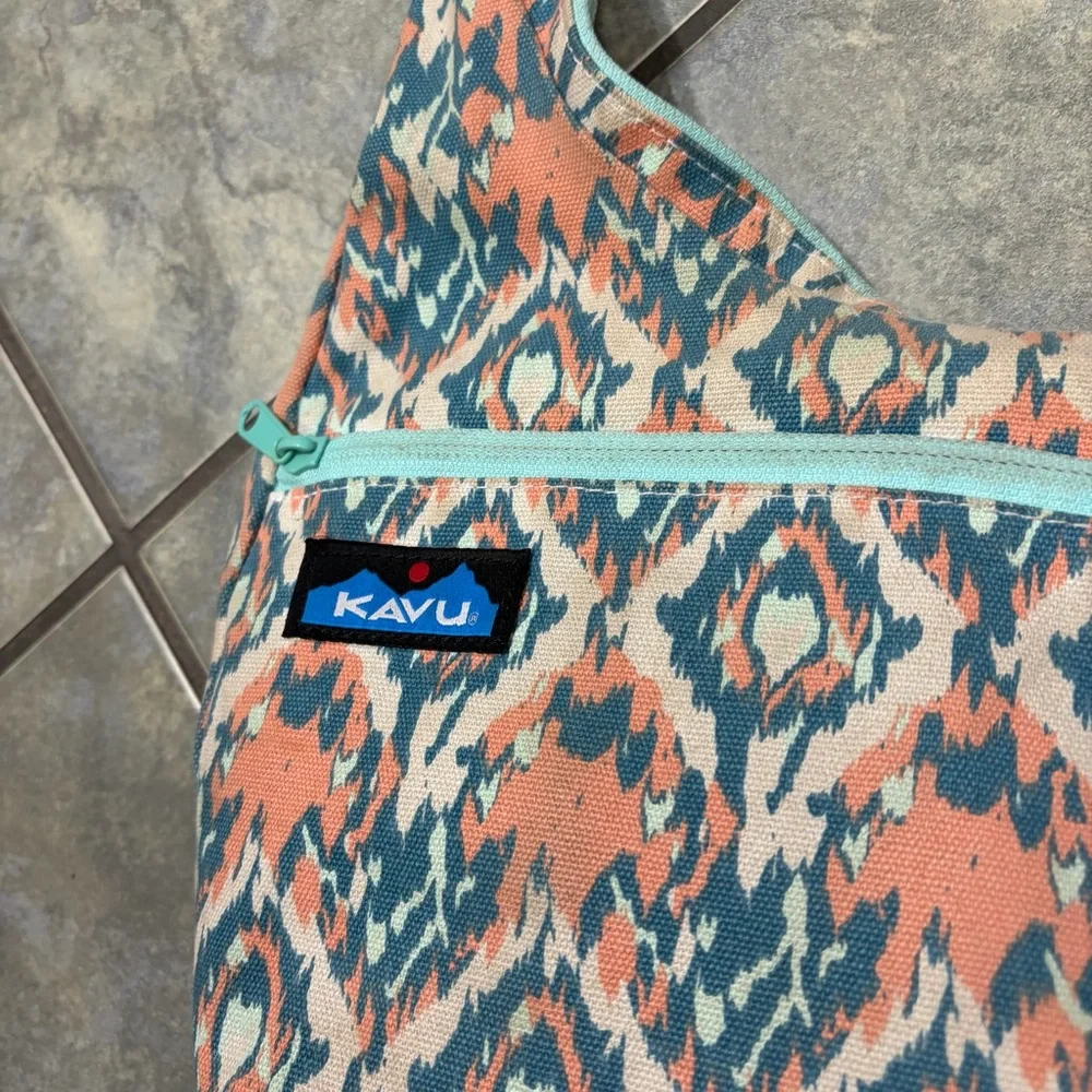 Kavu Crossbody Bag Adjustable Strap Colorful Medium Size Boho Country Coastal - Picture 6 of 15